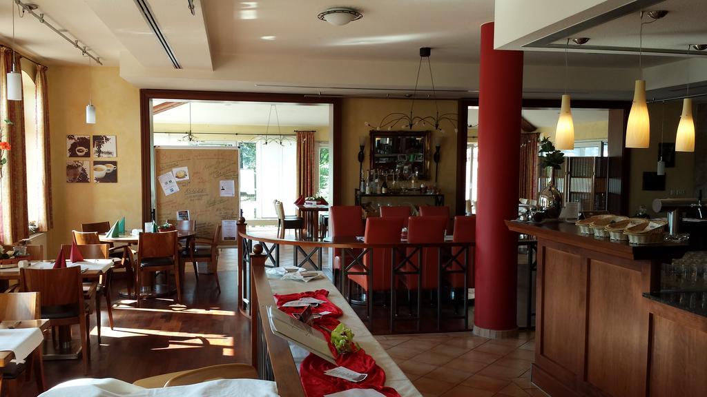 Hotel Restaurant Am Pfauenhof Quakenbrück Exteriér fotografie
